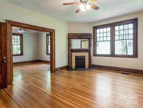 63 Cumberland Avenue Asheville NC 28801