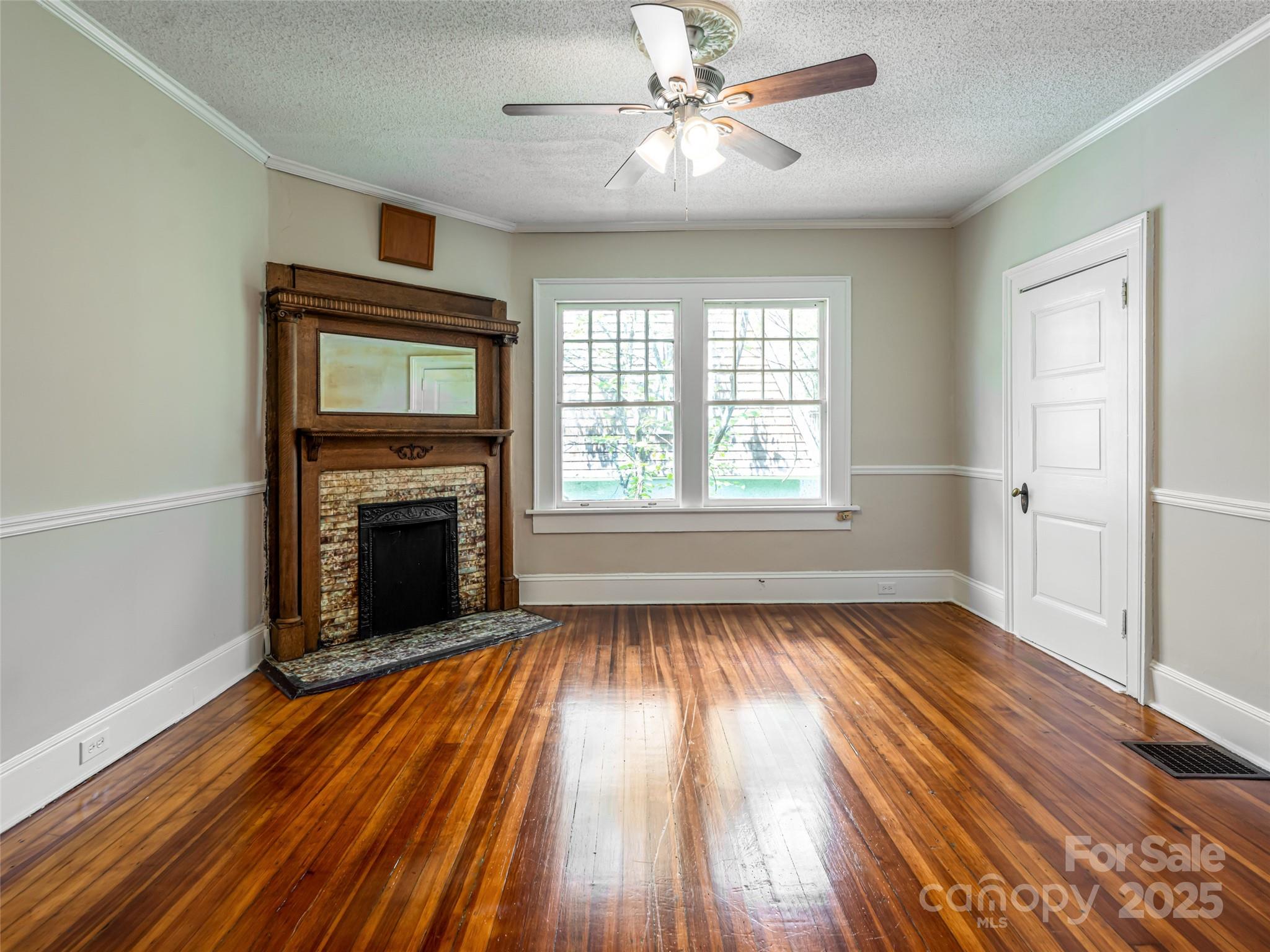 63 Cumberland Avenue Asheville NC 28801