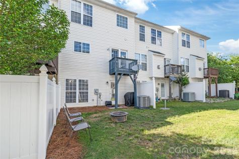1707 Kashmir White Lane Fort Mill SC 29708