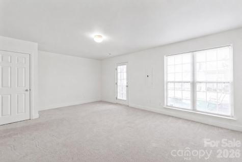 1707 Kashmir White Lane Fort Mill SC 29708