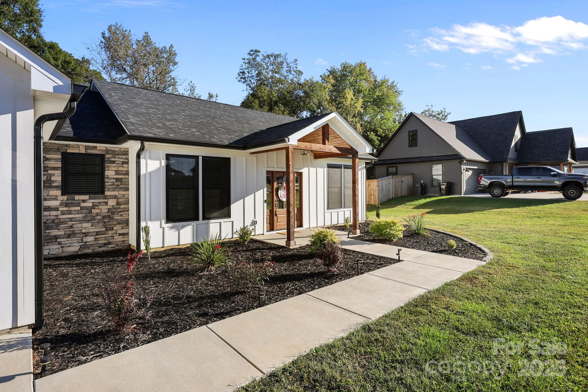 27706 Taylor Lane Albemarle NC 28001