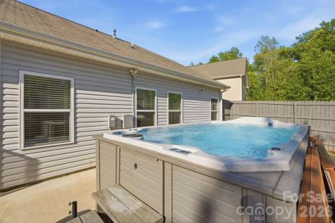 429 Oak Brook Drive Salisbury NC 28146
