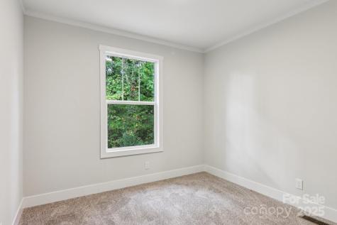 39 Cherokee Road Asheville NC 28806