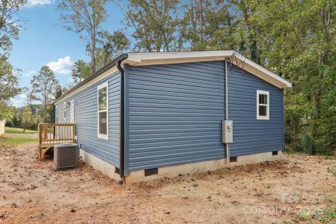 39 Cherokee Road Asheville NC 28806