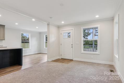 39 Cherokee Road Asheville NC 28806