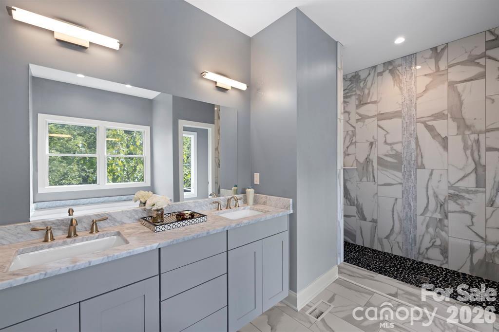 109 Wood Owl Court Hendersonville NC 28791