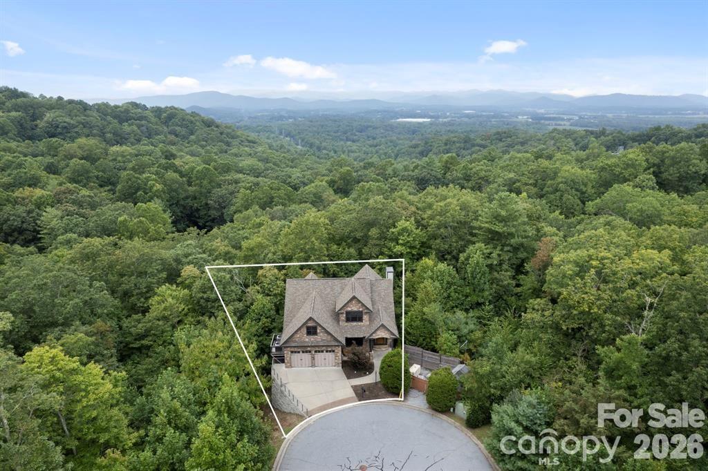 109 Wood Owl Court Hendersonville NC 28791
