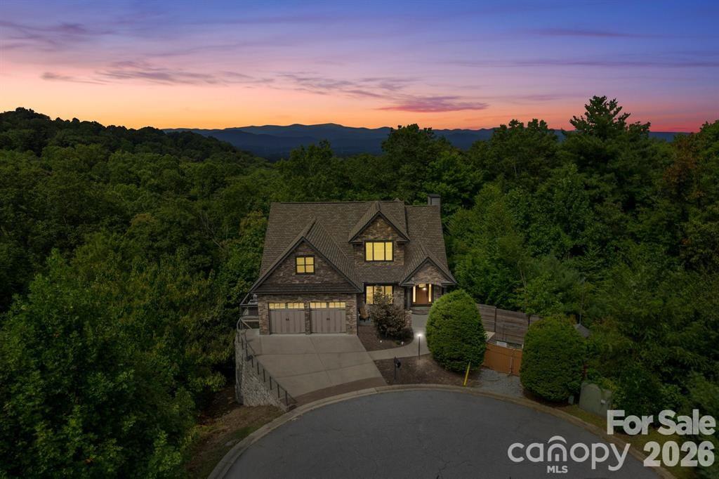 109 Wood Owl Court Hendersonville NC 28791