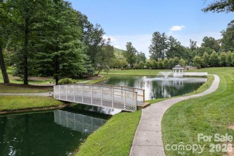 109 Wood Owl Court Hendersonville NC 28791