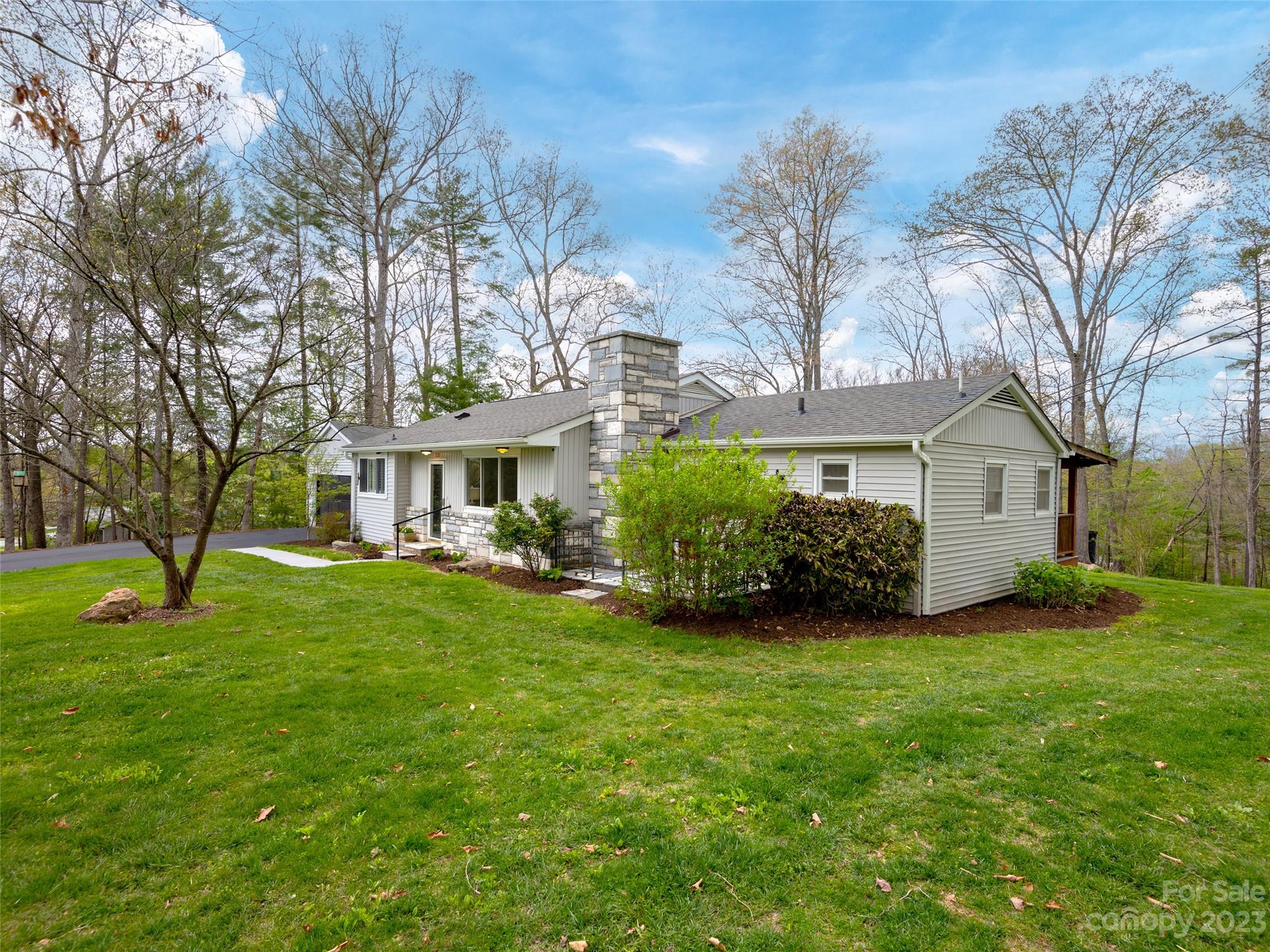 23 Salem Road Weaverville NC 28787