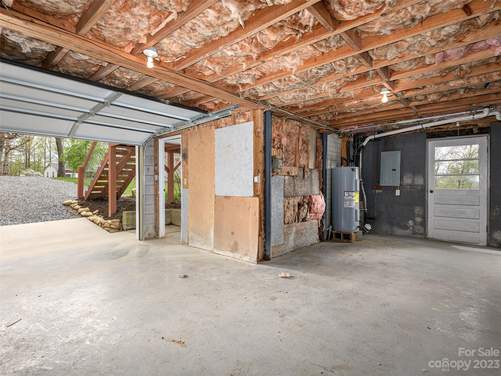 23 Salem Road Weaverville NC 28787