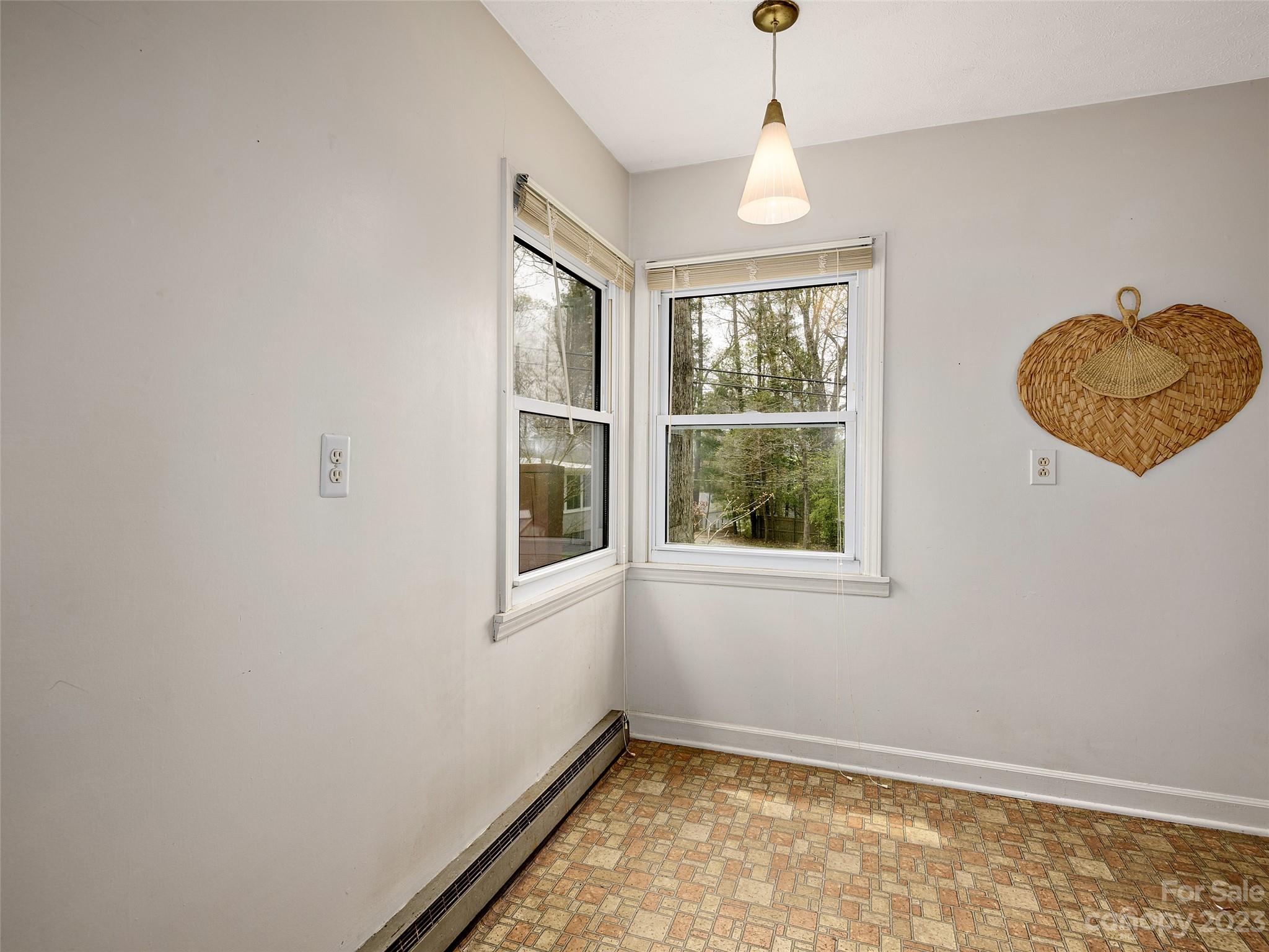23 Salem Road Weaverville NC 28787