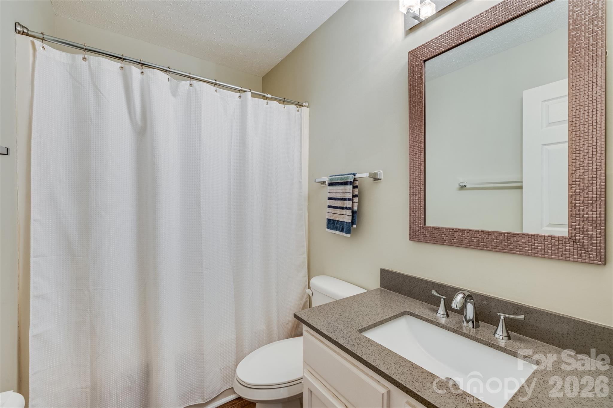 708 Pennwood Lane Charlotte NC 28215
