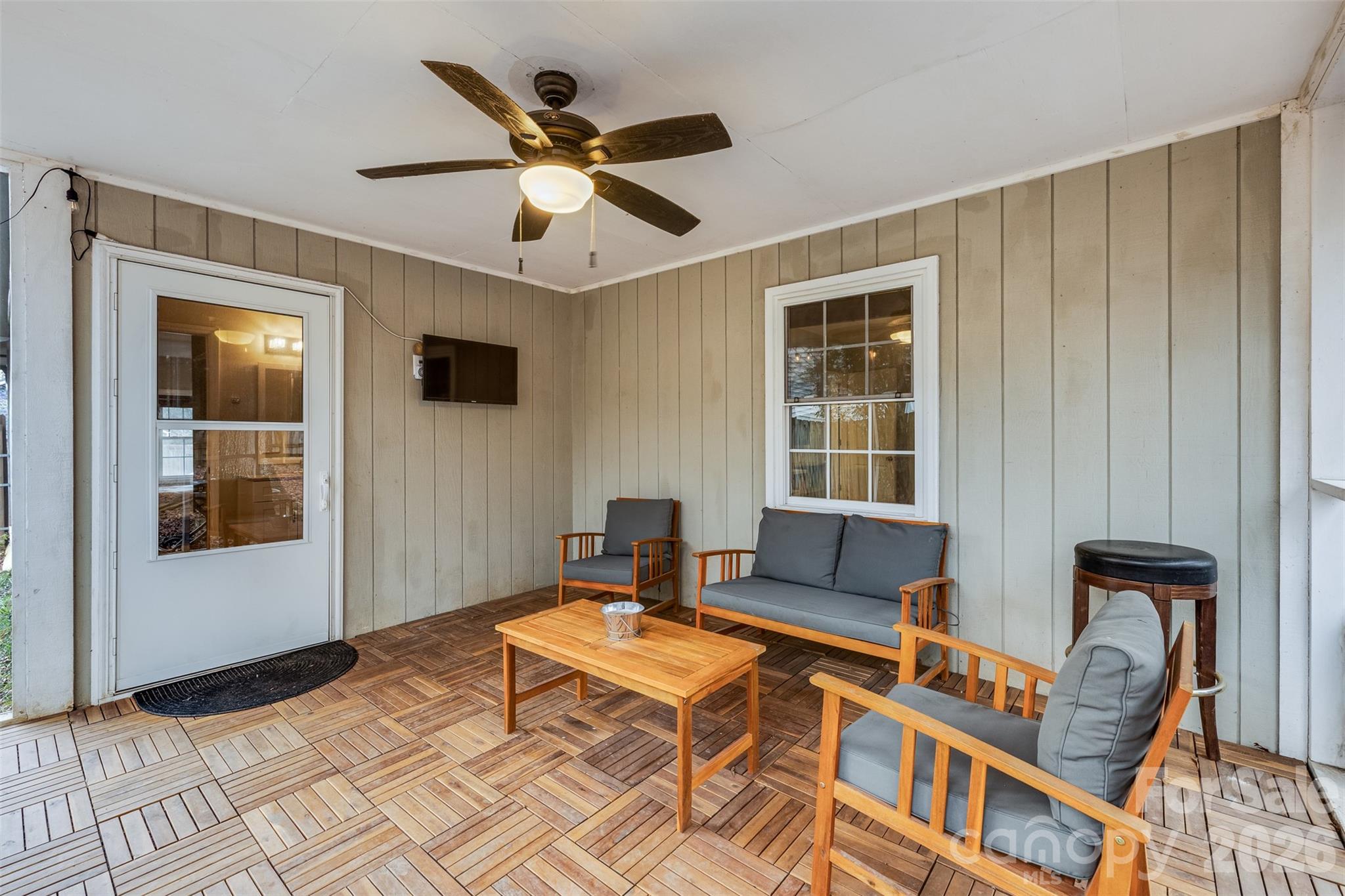 708 Pennwood Lane Charlotte NC 28215