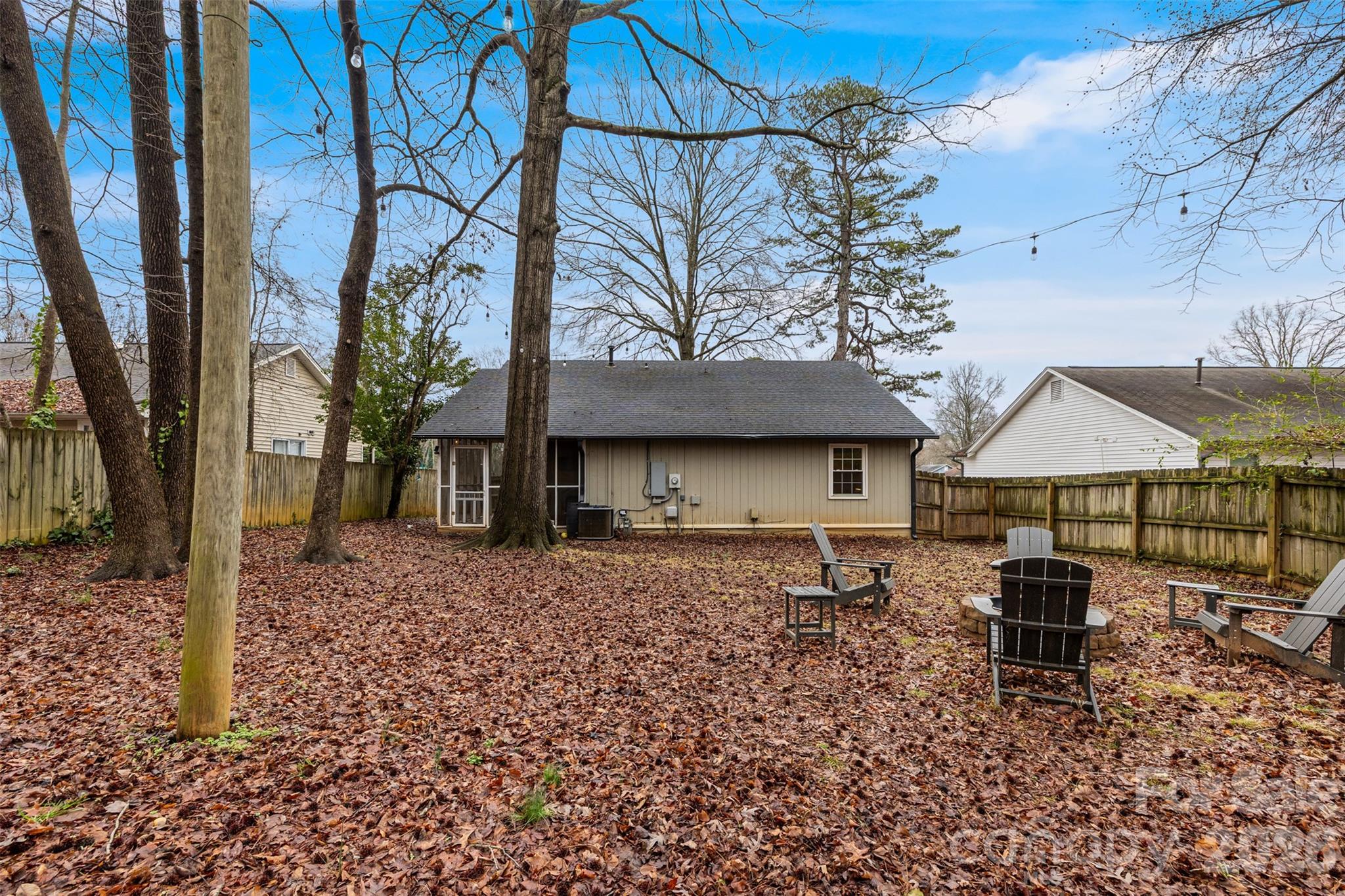 708 Pennwood Lane Charlotte NC 28215
