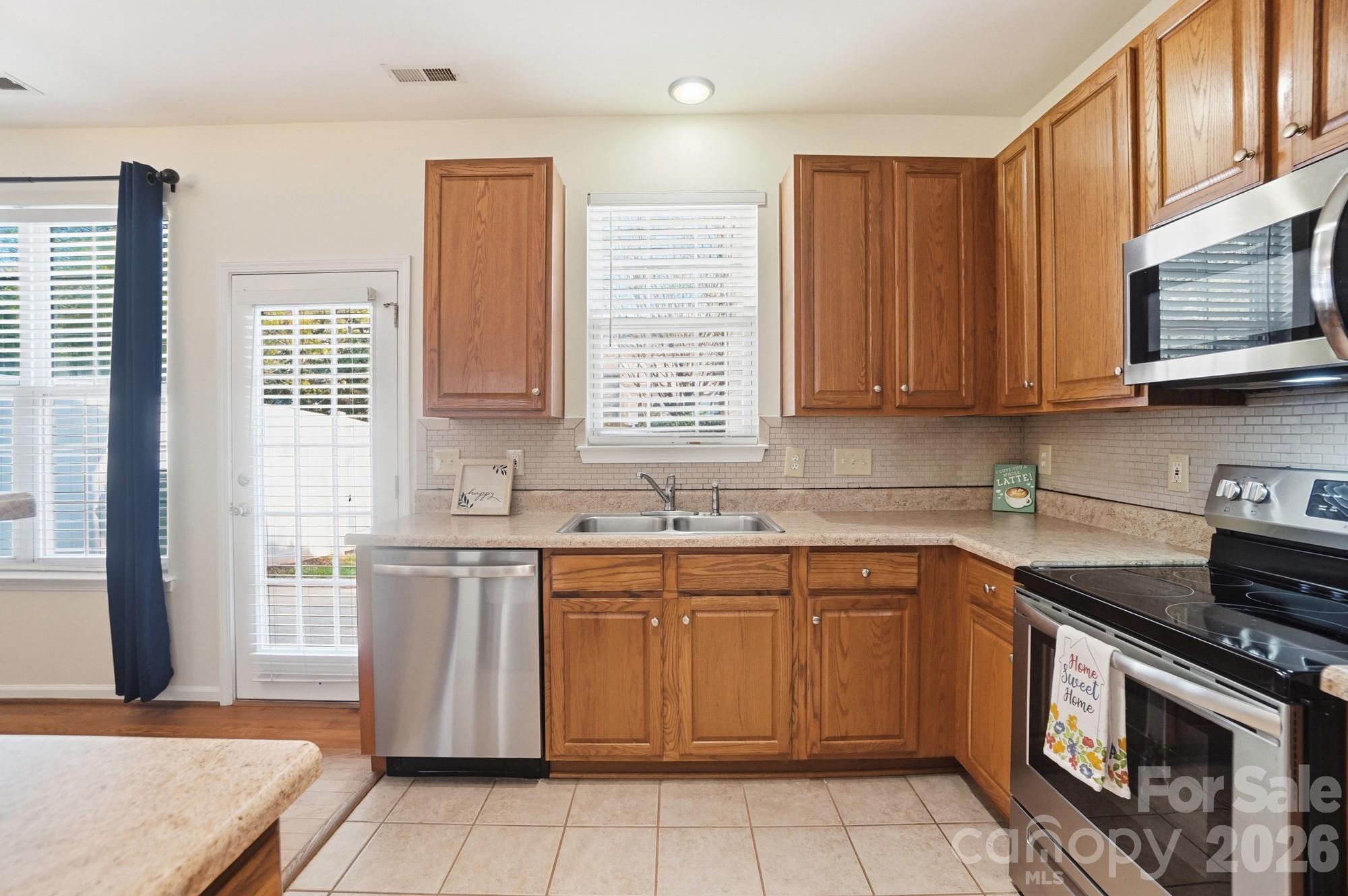 8422 Chaceview Court Charlotte NC 28269