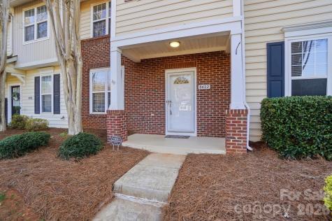8422 Chaceview Court Charlotte NC 28269