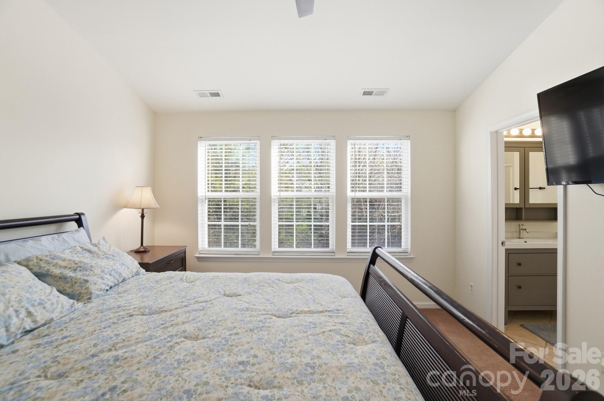 8422 Chaceview Court Charlotte NC 28269