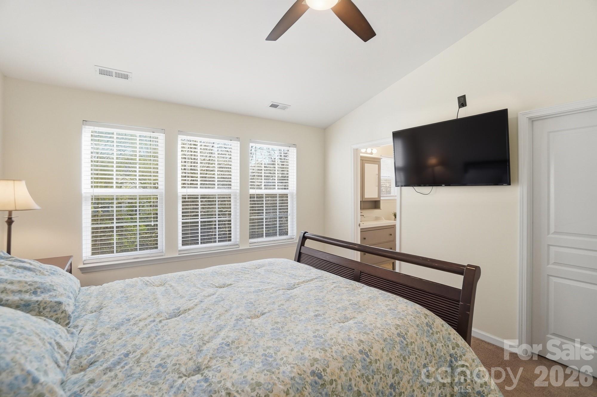 8422 Chaceview Court Charlotte NC 28269