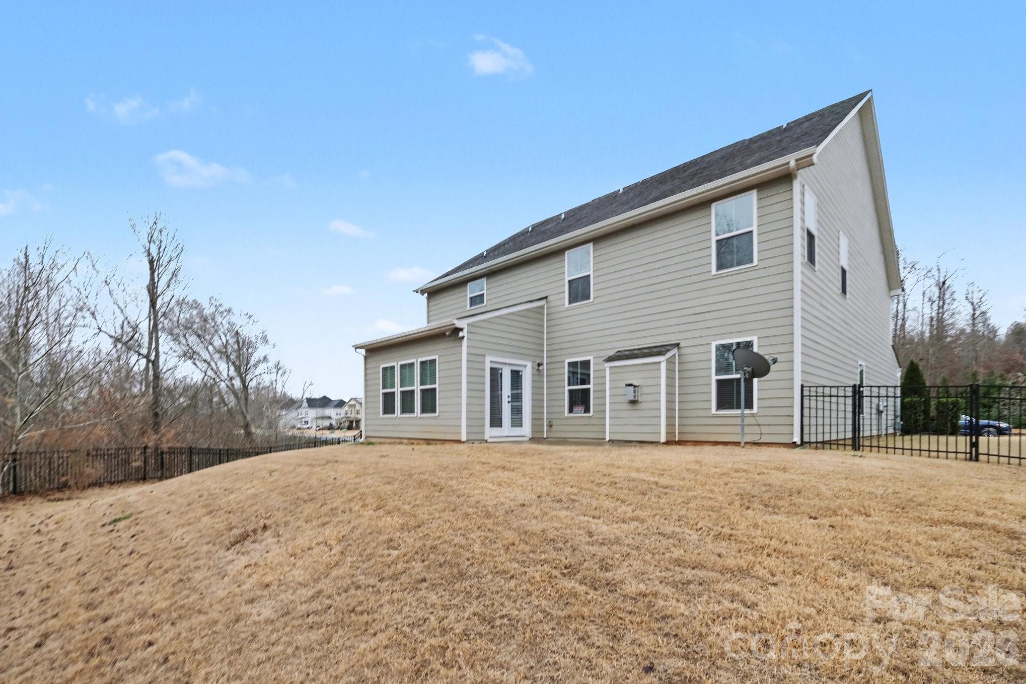 10474 Black Locust Lane Charlotte NC 28215