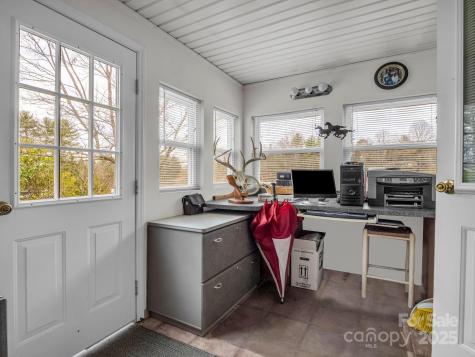55 Settlers Trail Mars Hill NC 28754