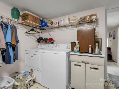 55 Settlers Trail Mars Hill NC 28754