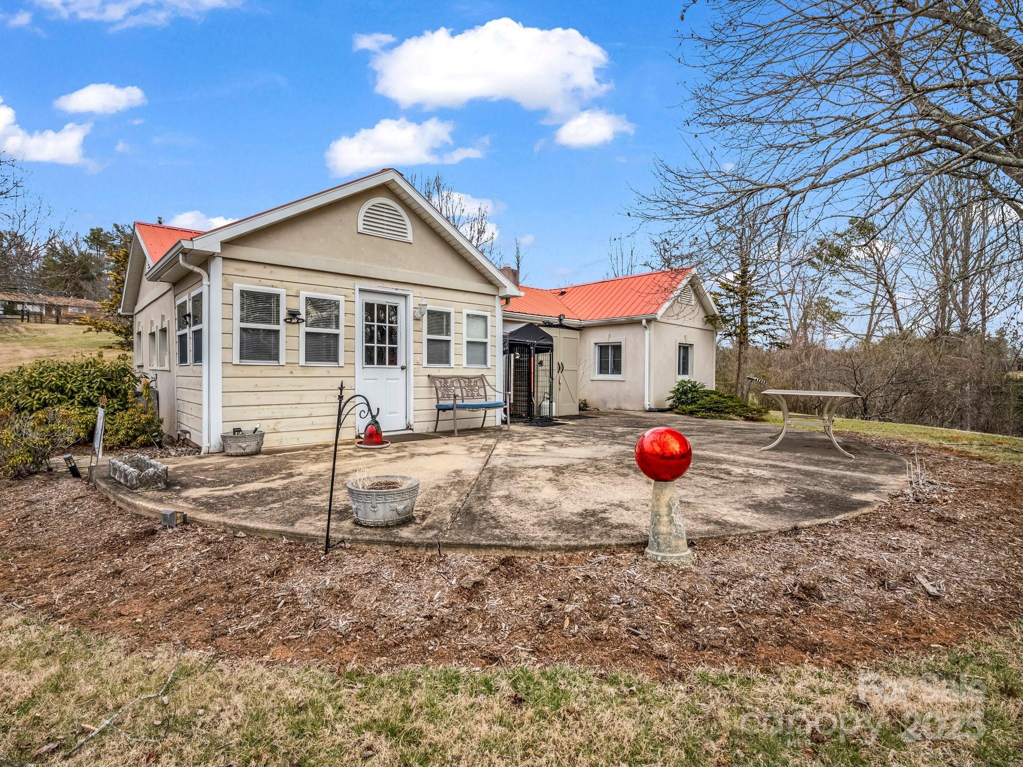 55 Settlers Trail Mars Hill NC 28754