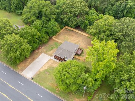 5224 Lancaster Highway Fort Lawn SC 29714