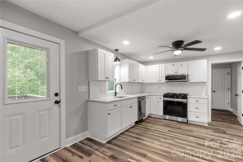 5224 Lancaster Highway Fort Lawn SC 29714