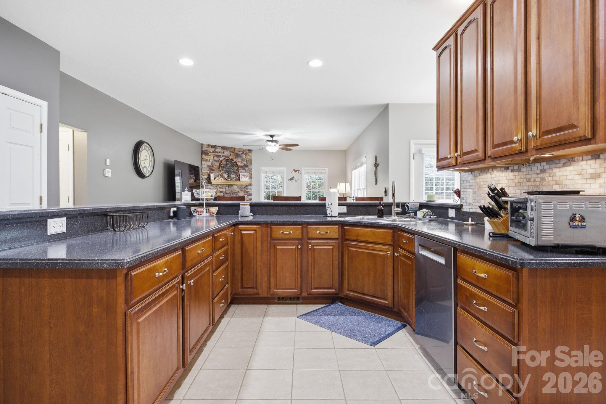 273 Cross Creek Drive Marion NC 28752