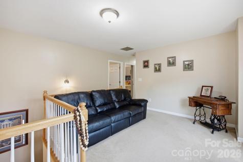 273 Cross Creek Drive Marion NC 28752