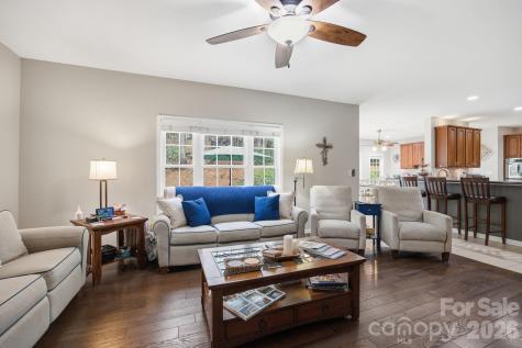 273 Cross Creek Drive Marion NC 28752