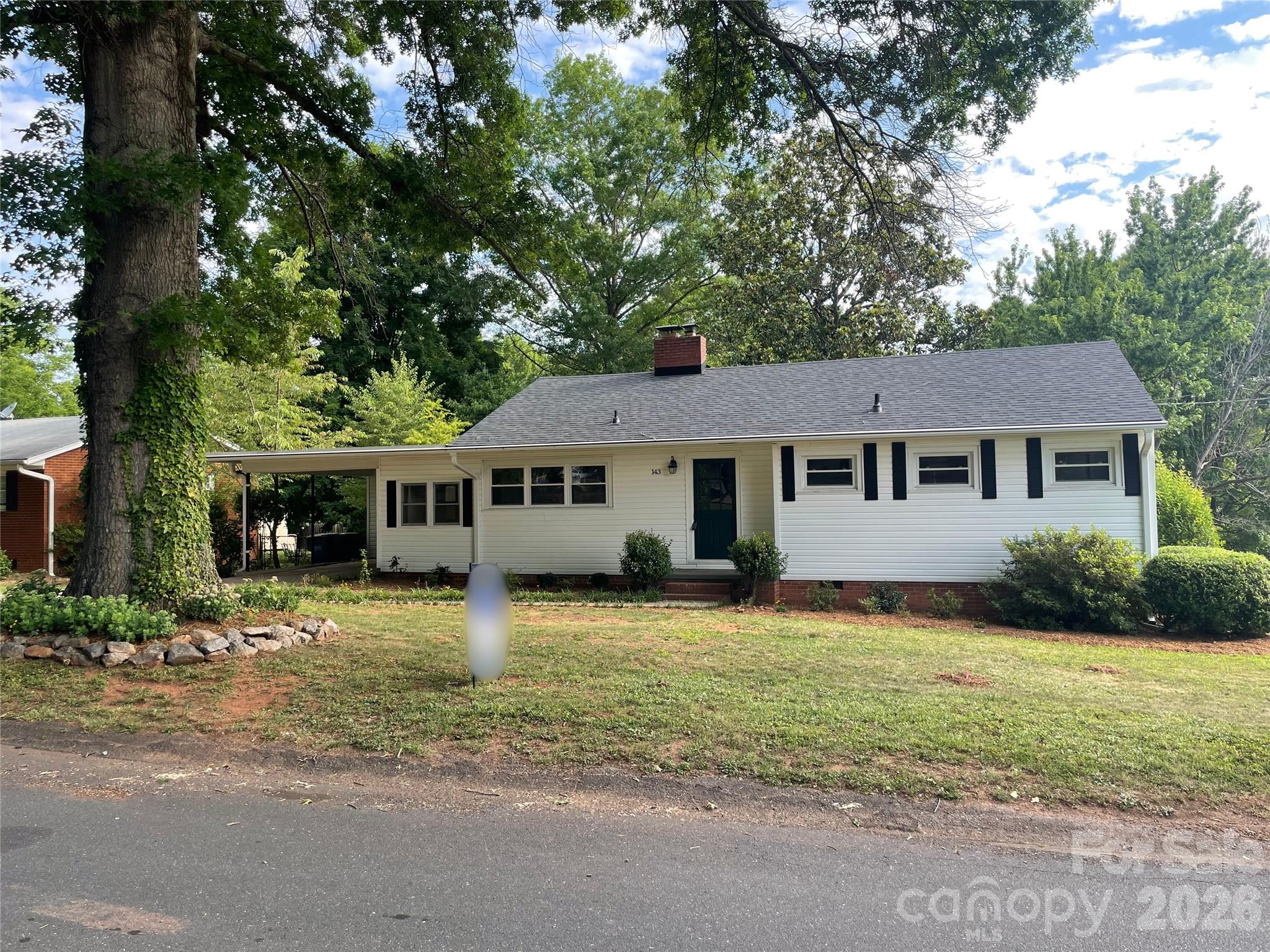 143 Oak Trail Belmont NC 28012