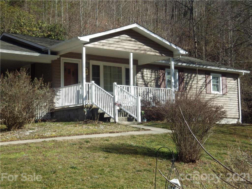 195 Russell Cove Road Waynesville NC 28785
