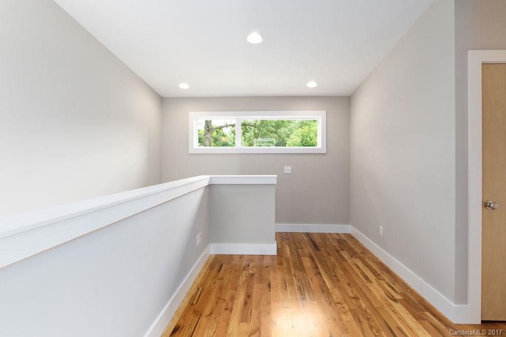 34 Mauricet Lane Asheville NC 28806