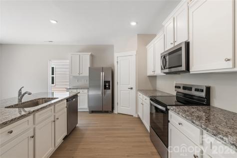 3410 Robindale Drive Winston Salem NC 27107