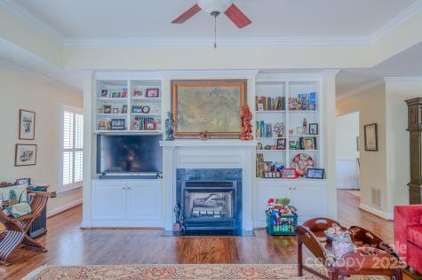 8 Creekside Way Asheville NC 28804