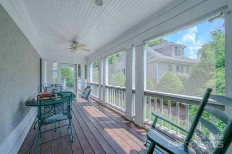 8 Creekside Way Asheville NC 28804