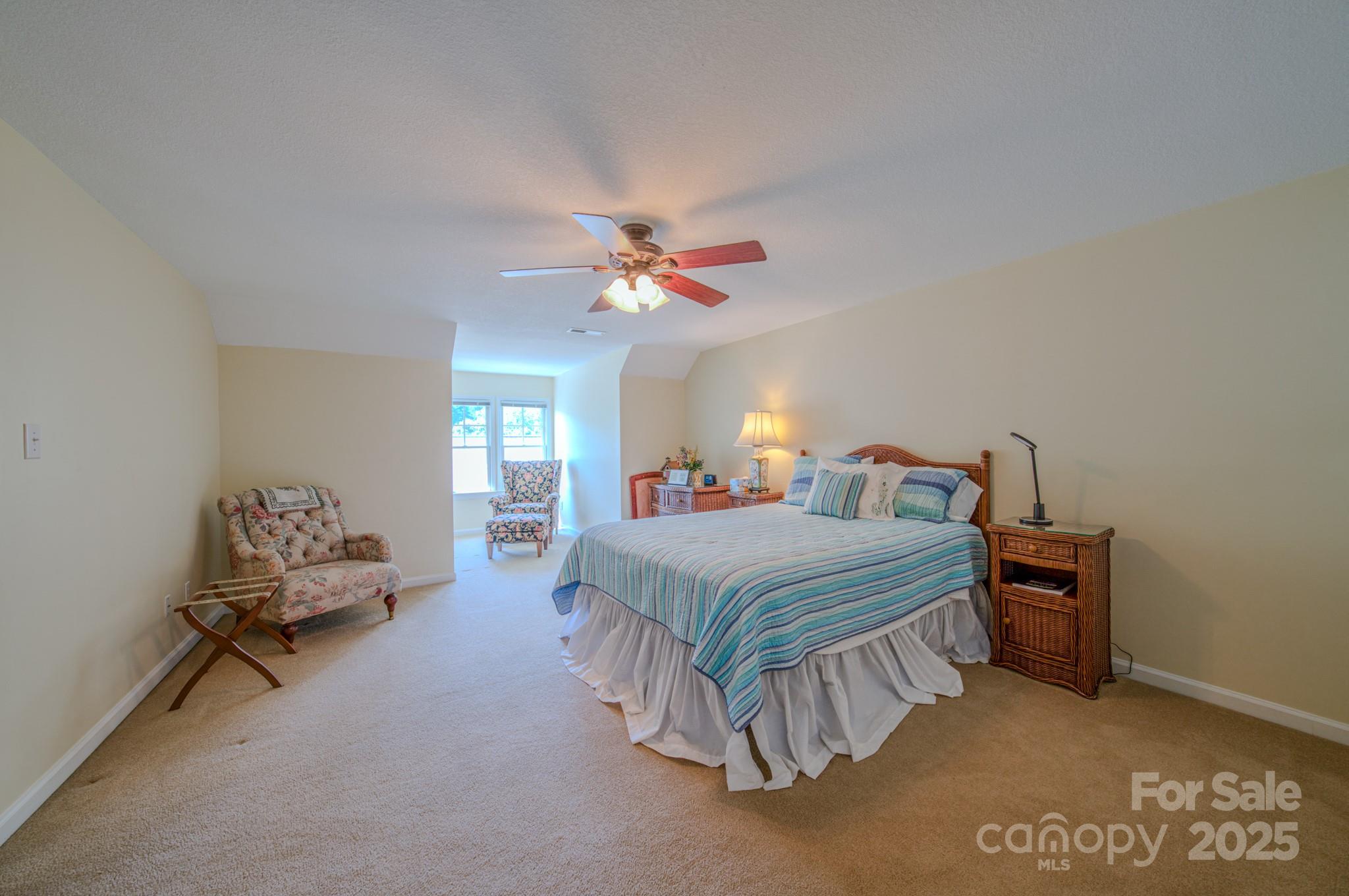 8 Creekside Way Asheville NC 28804