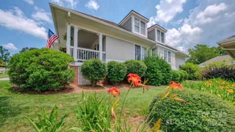 8 Creekside Way Asheville NC 28804