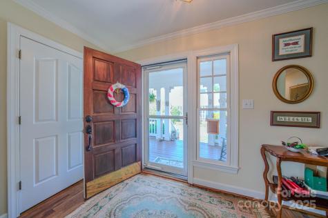 8 Creekside Way Asheville NC 28804