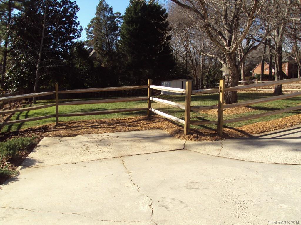 6200 Gaywind Drive Charlotte NC 28226