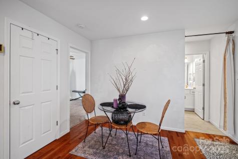 28 Yarrow Meadow Road Weaverville NC 28787