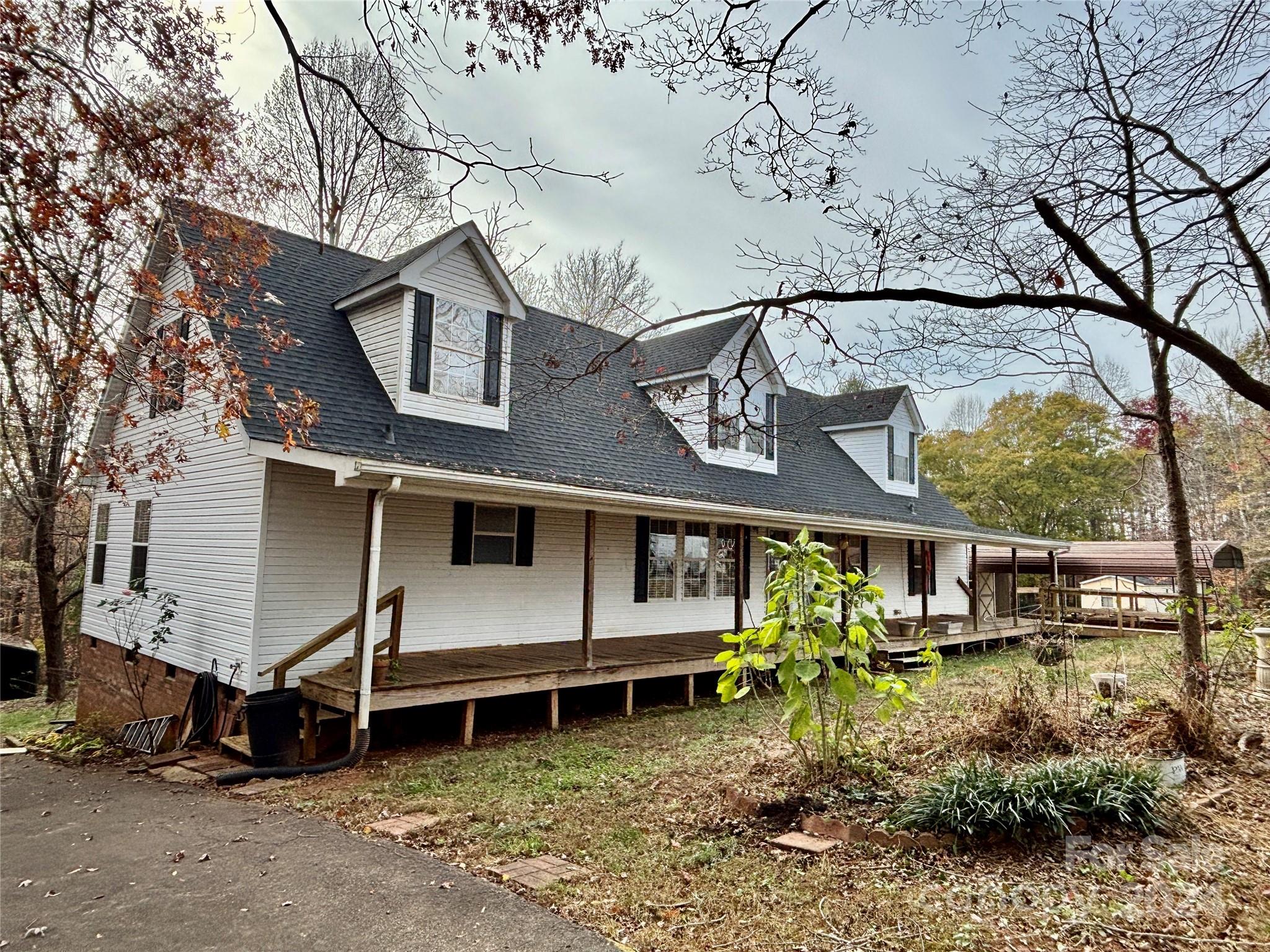 4761 Sand Clay Road Hickory NC 28602