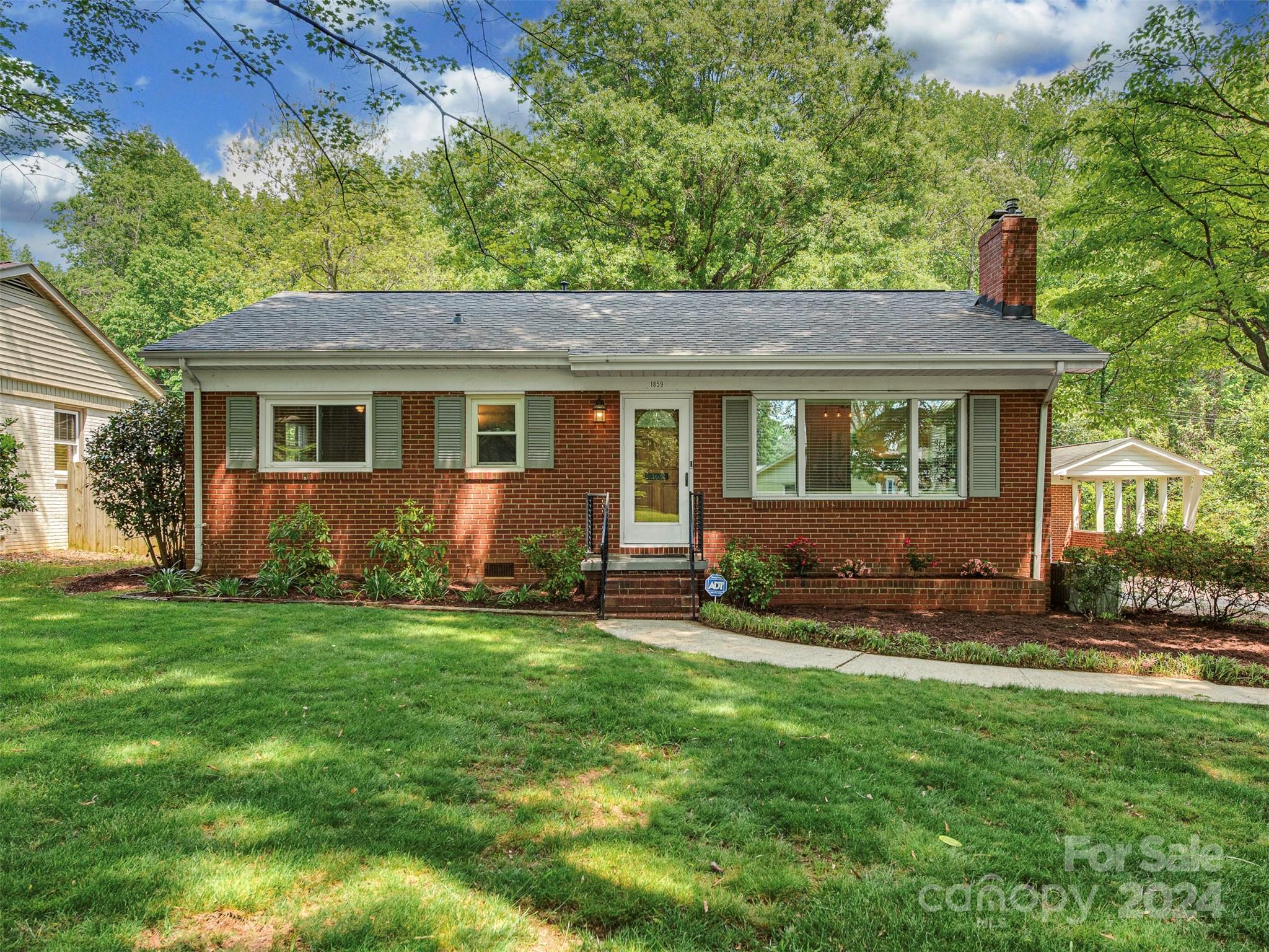 1859 Woodland Drive Charlotte NC 28205