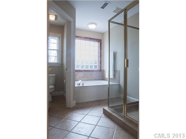 1539 Ideal Way Charlotte NC 28203