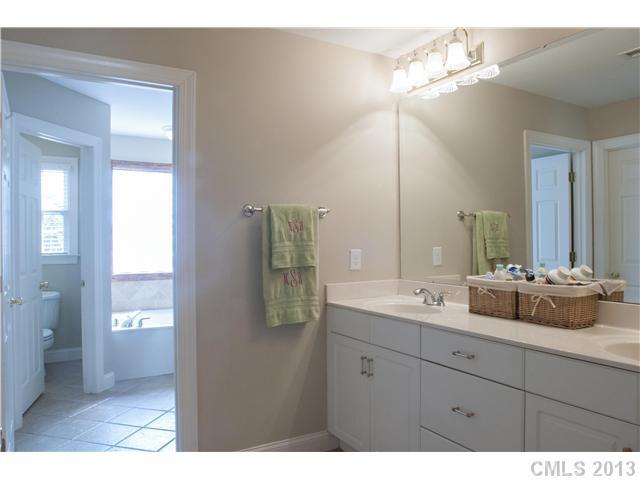 1539 Ideal Way Charlotte NC 28203