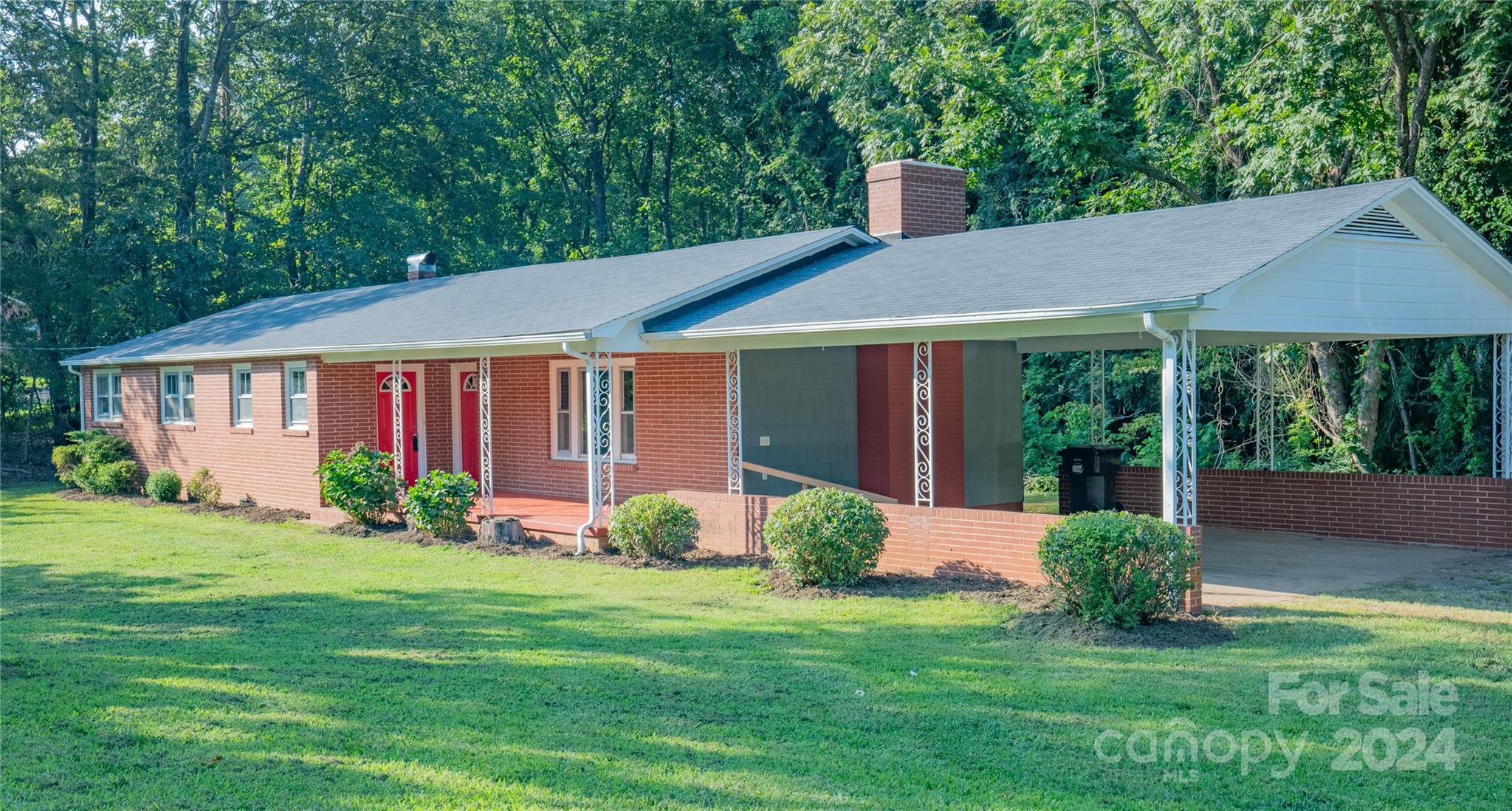 6939 Knob Avenue Connelly Springs NC 28612
