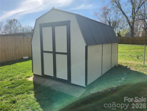 492 14th Avenue Drive NE Hickory NC 28601