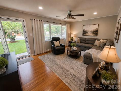 492 14th Avenue Drive NE Hickory NC 28601